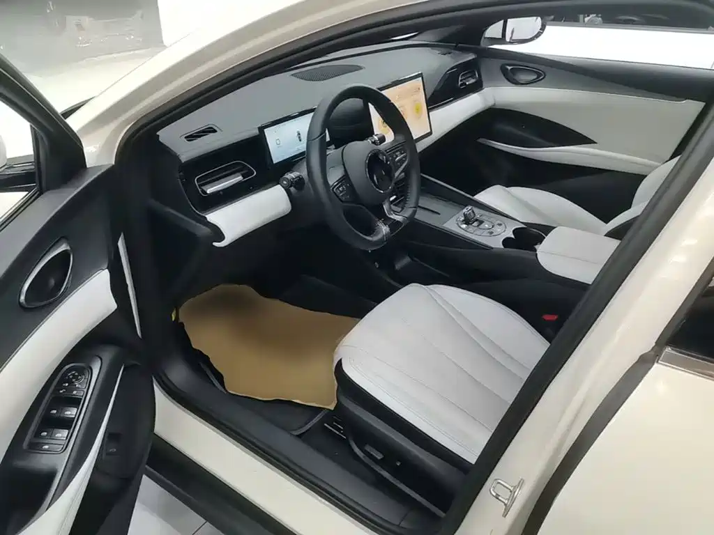 BYD Seal 06 — миниатюра 16