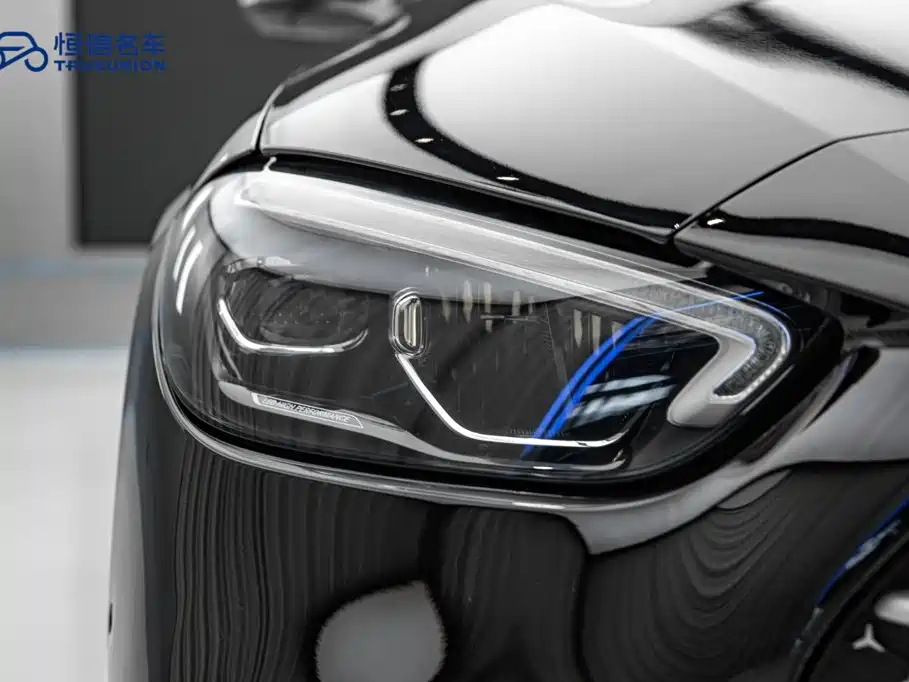 Mercedes-Benz C-Class — миниатюра 10