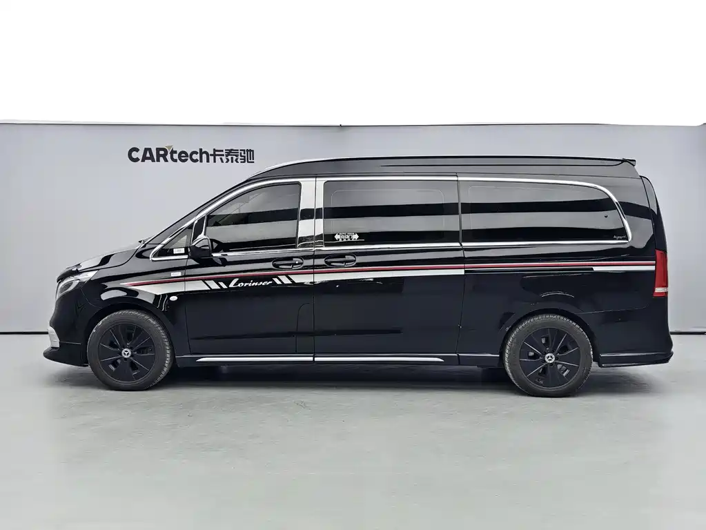 Mercedes-Benz Vito 2021 2.0T 7 мест