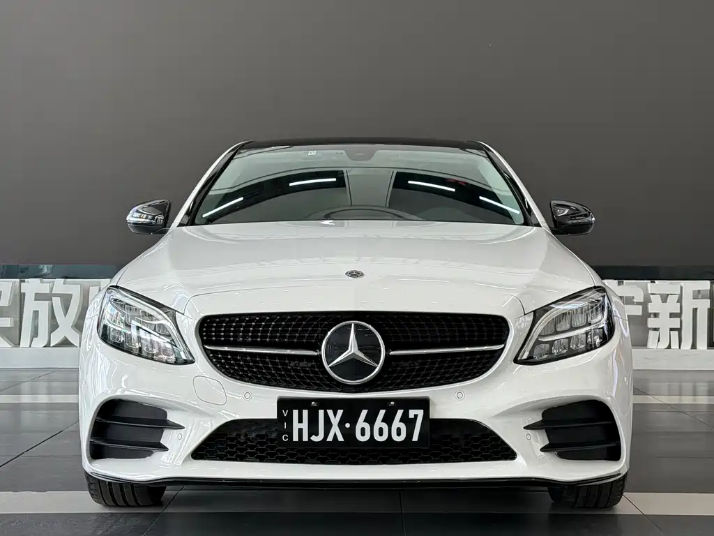 Mercedes-Benz C-Class — миниатюра 2