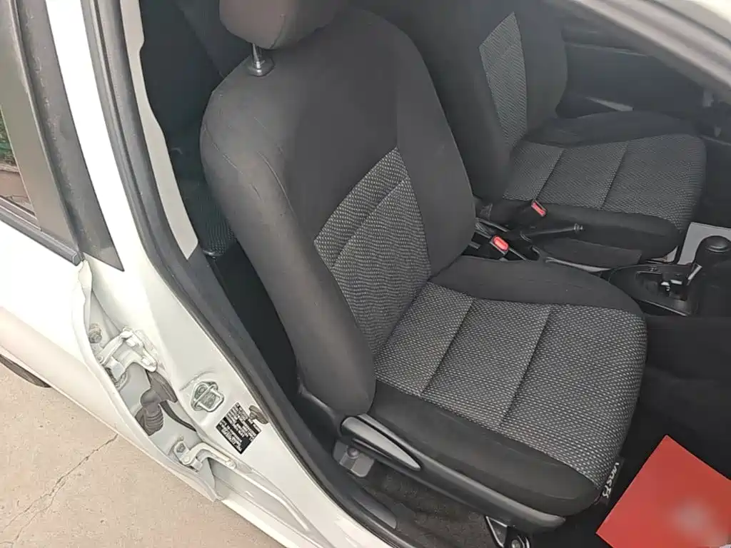Toyota Vios FS — миниатюра 25