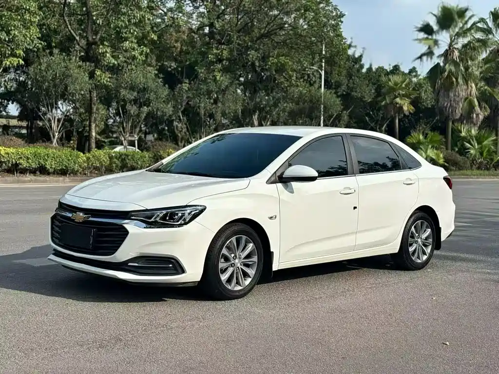 Chevrolet Monza — миниатюра 2