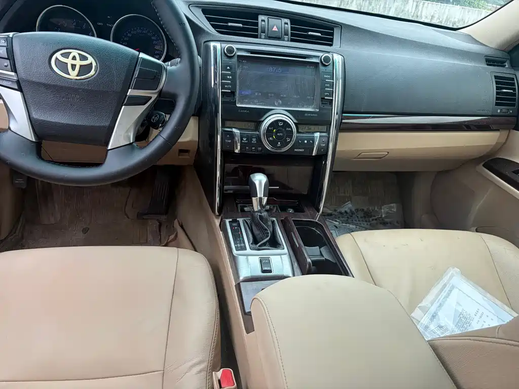 Toyota Reiz — миниатюра 7