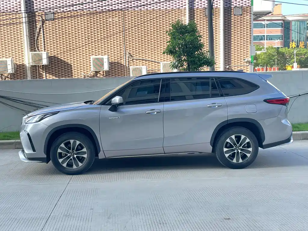 Toyota Crown Kluger 2022 2.5L HEV Elite