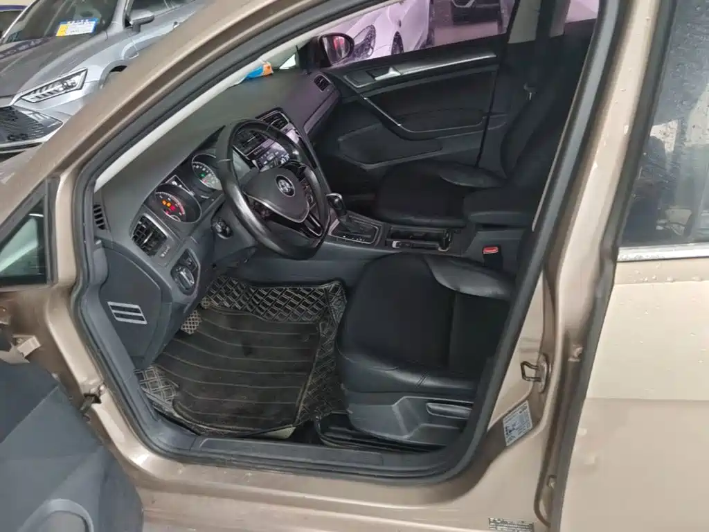 Volkswagen Golf — миниатюра 15