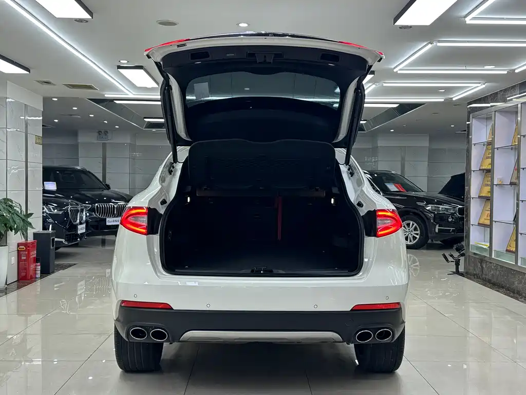 Maserati Levante 2018 3.0T Standard
