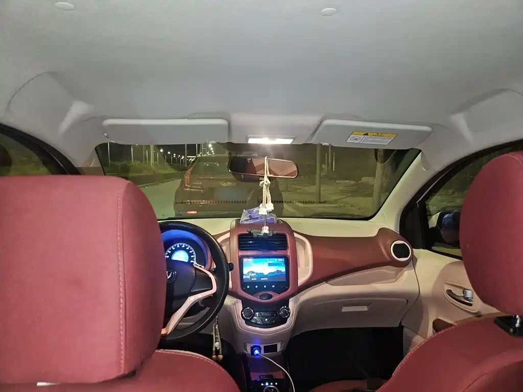 Changan Benben E-Star — миниатюра 19