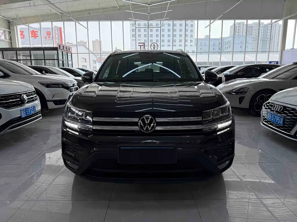 Volkswagen Tharu 2022 280TSI Luxury