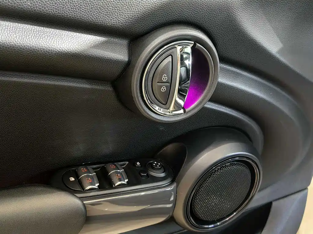 MINI Mini — миниатюра 14