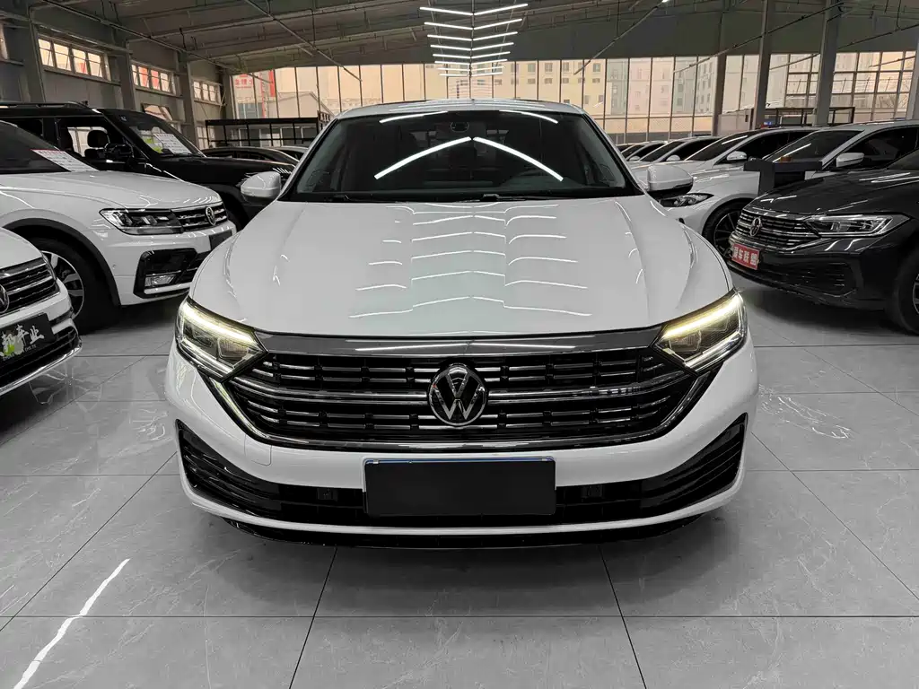 Volkswagen Sagitar 2023 280TSI DSG