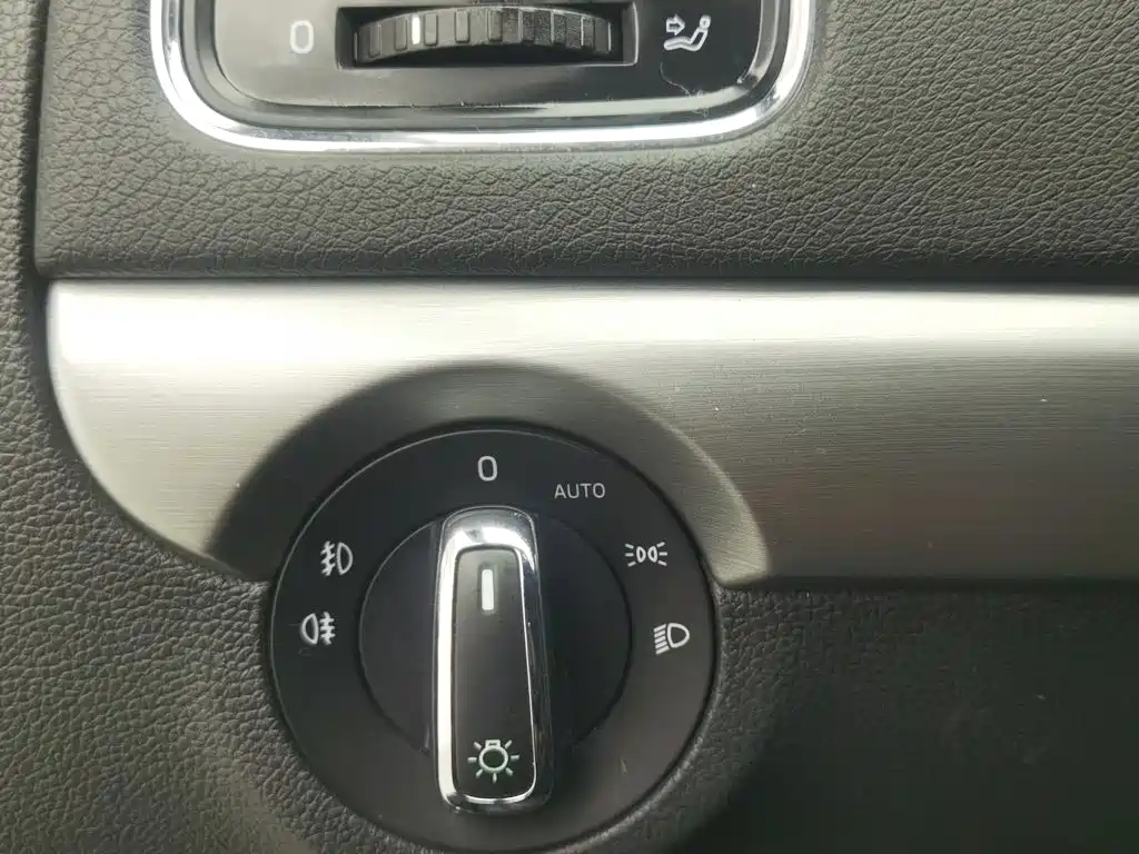 Skoda Yeti — миниатюра 21
