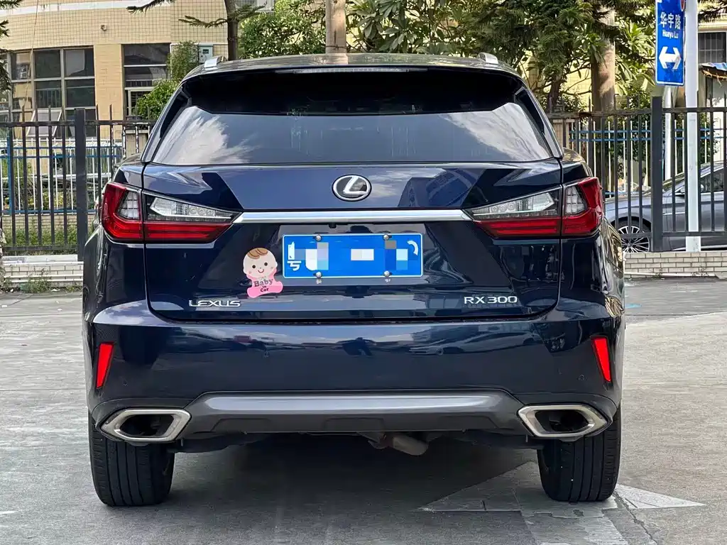 Lexus RX — миниатюра 6
