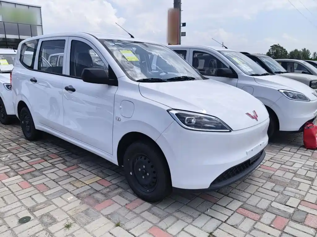 Wuling Hongguang EV — миниатюра 4