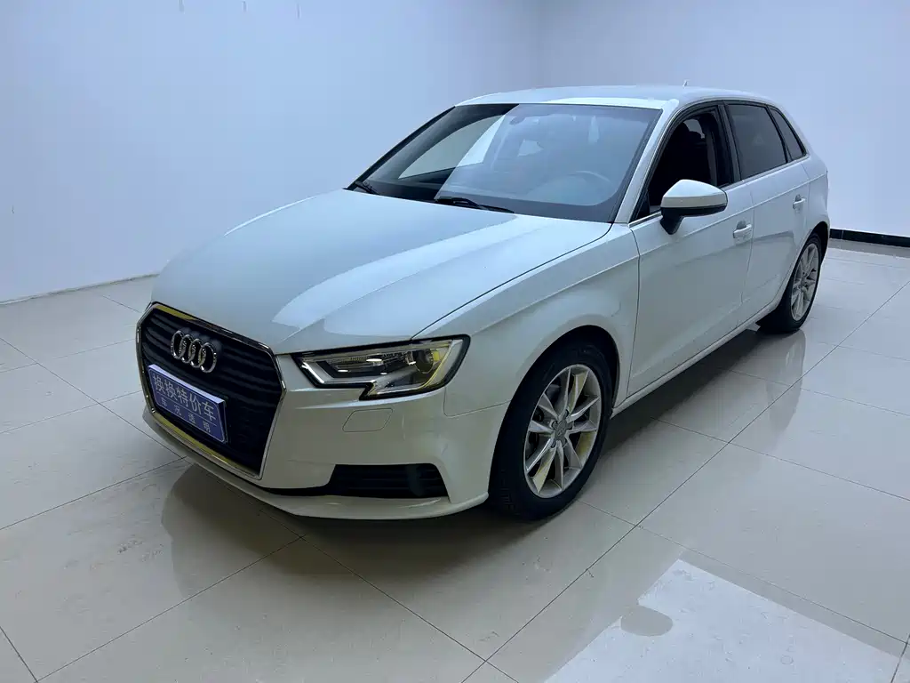 Audi A3 2018 30 Sportback 35 TFSI