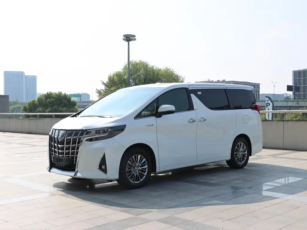 Toyota Alphard 2022