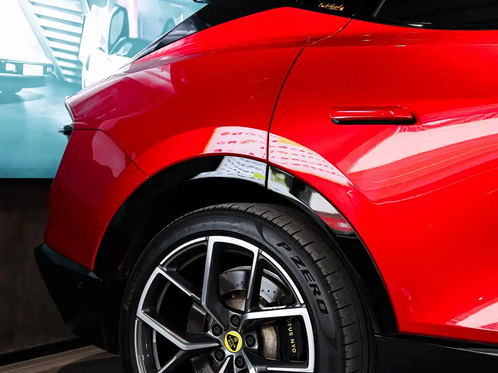 Lotus Eletre 2023 ELETRE S+