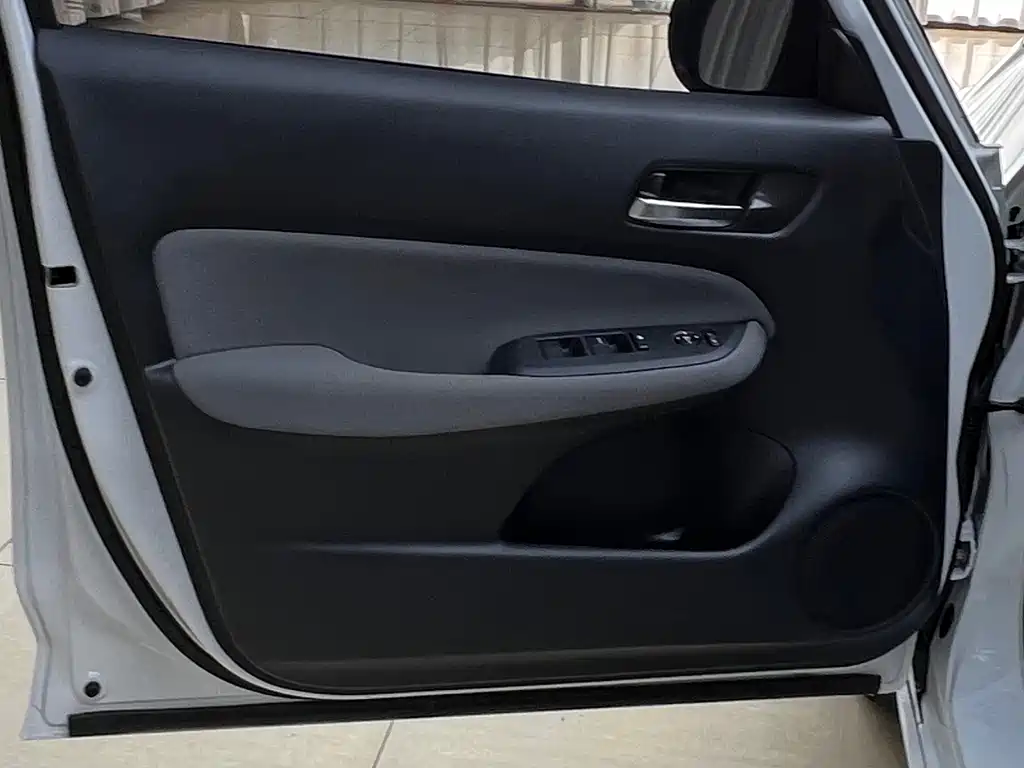 Honda Life — миниатюра 8