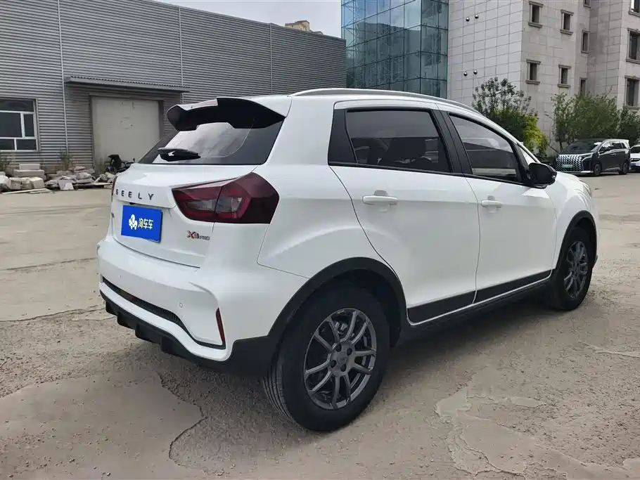 Geely Vision X3 X3 2021 PRO 1.5L CVT Luxury