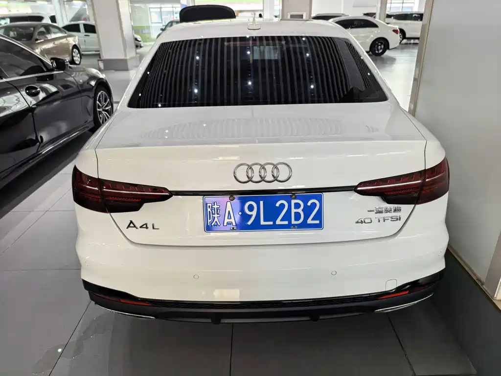 Audi A4L — миниатюра 13