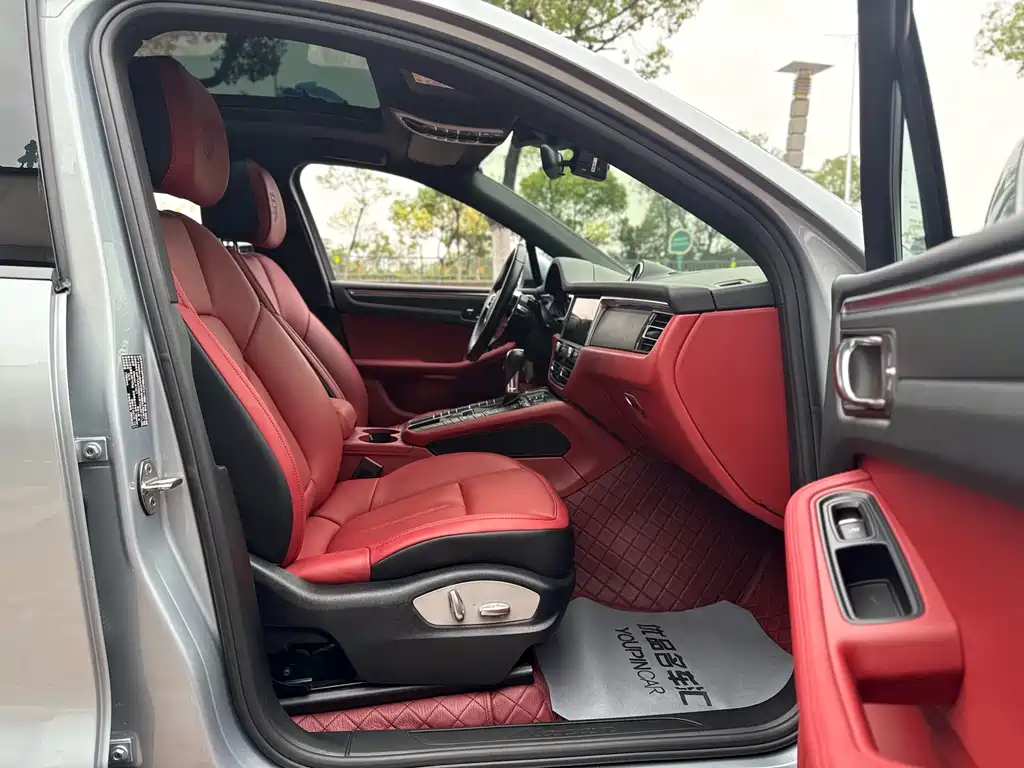 Porsche Macan — миниатюра 21