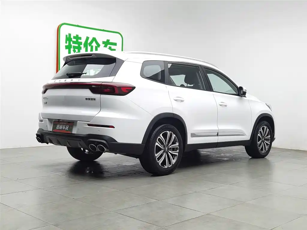 CHERY TIGGO 8