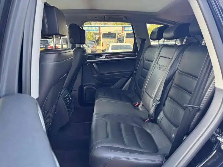 Volkswagen Touareg 2011 3.0TSI