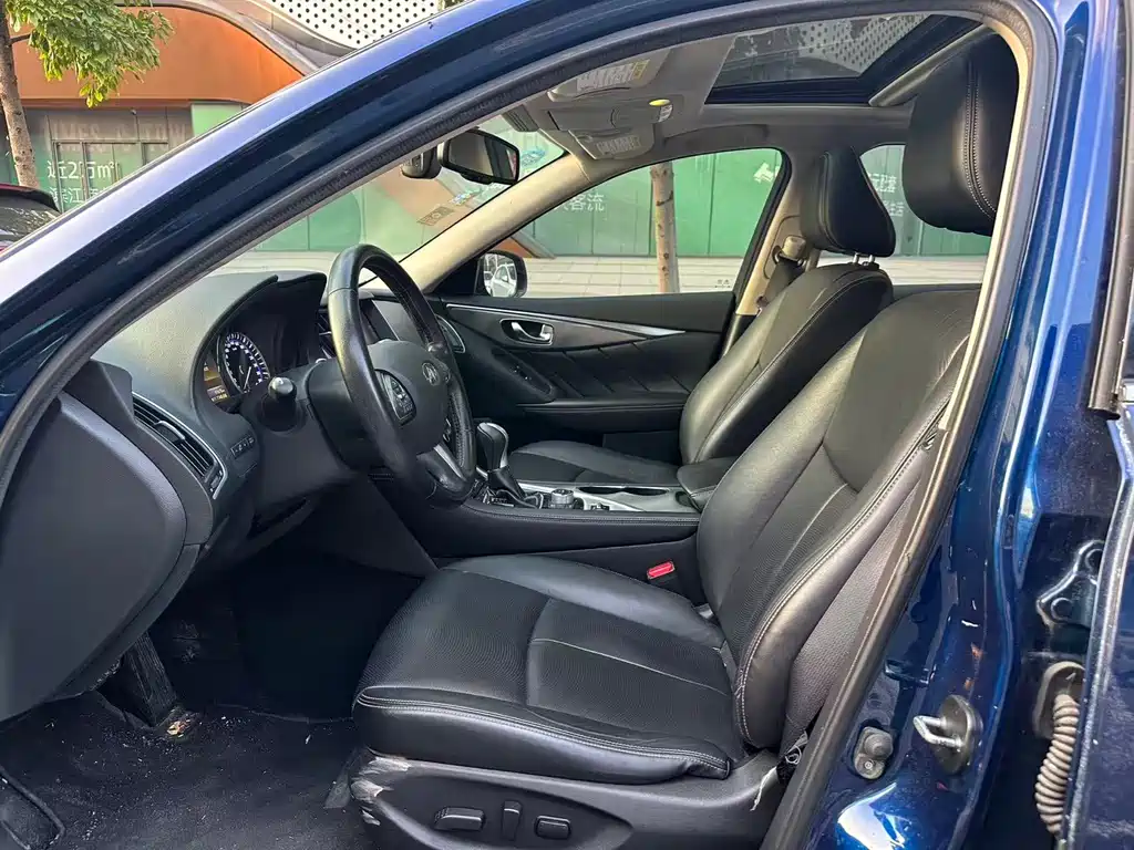 Infiniti Q50L — миниатюра 4