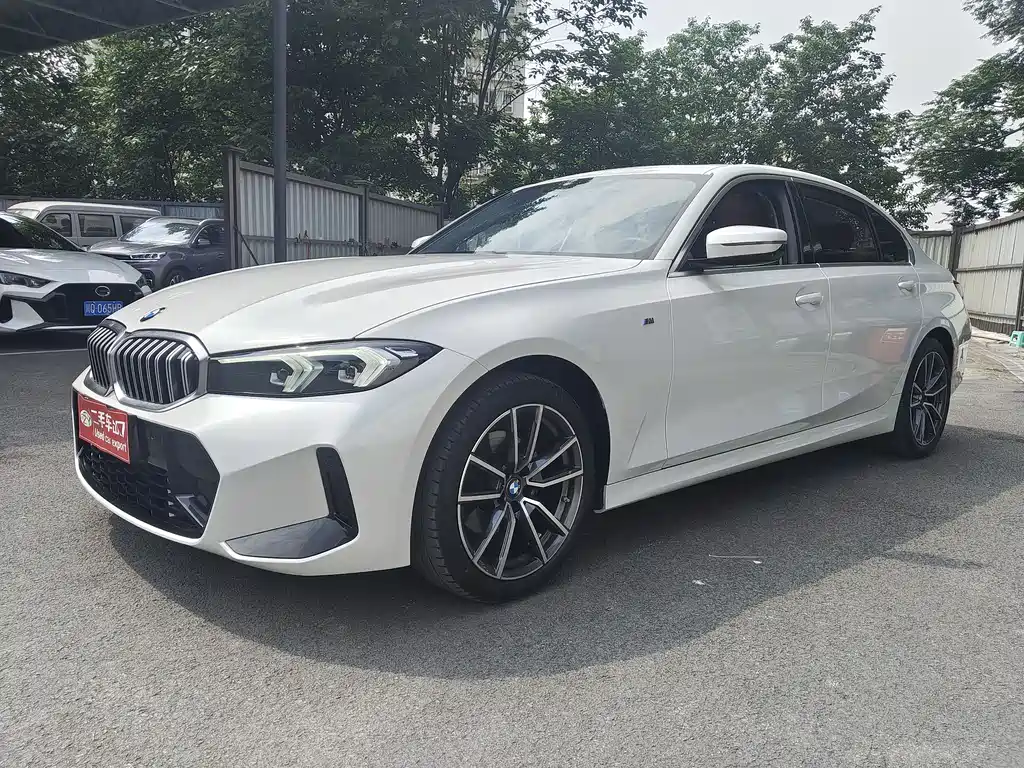 BMW 3 Series 2023