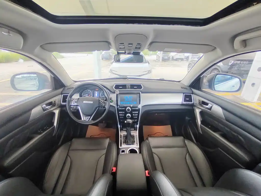 Haval H2 2016 1.5T AT Luxury