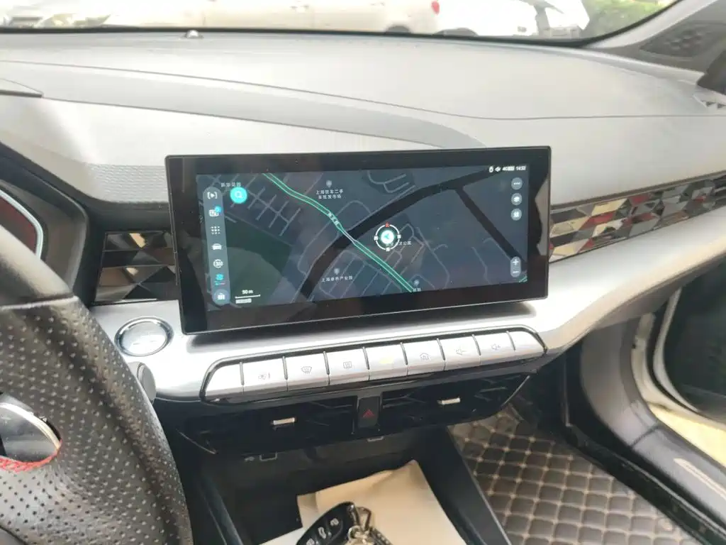 MG MG5 — миниатюра 14