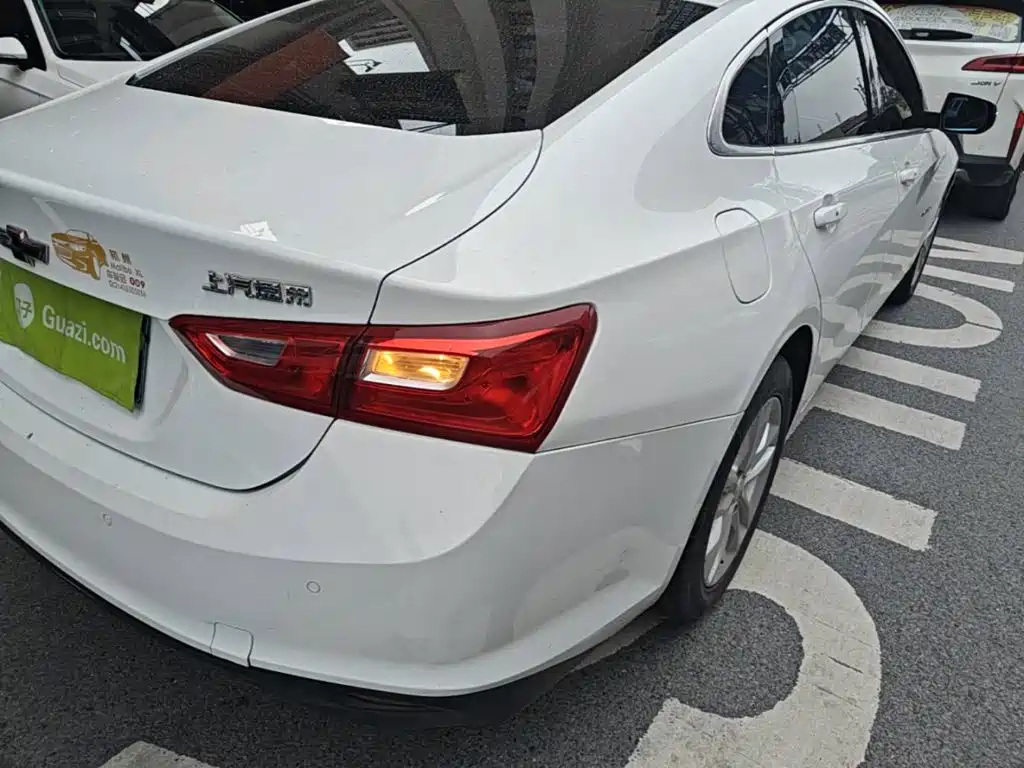 Chevrolet Malibu XL — миниатюра 8