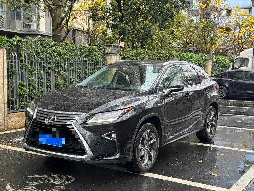 Купить Lexus RX