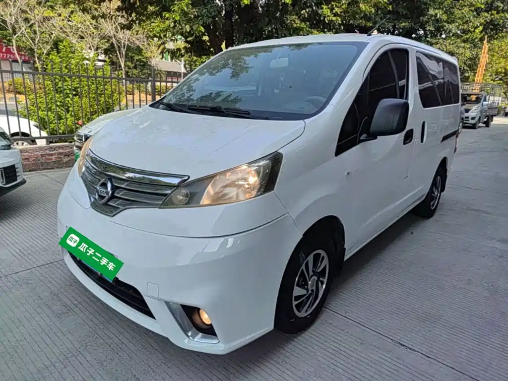 Nissan NV200