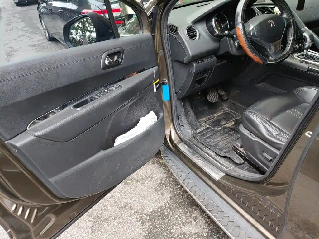 Peugeot 3008 — миниатюра 12