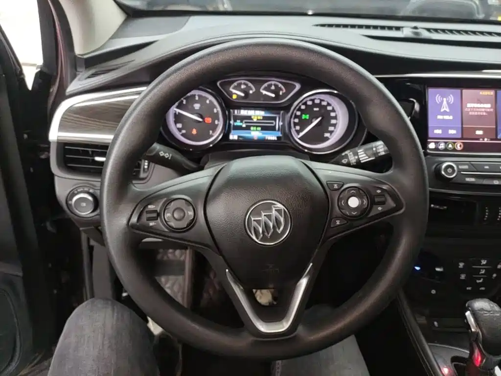 Buick Envision Plus — миниатюра 11