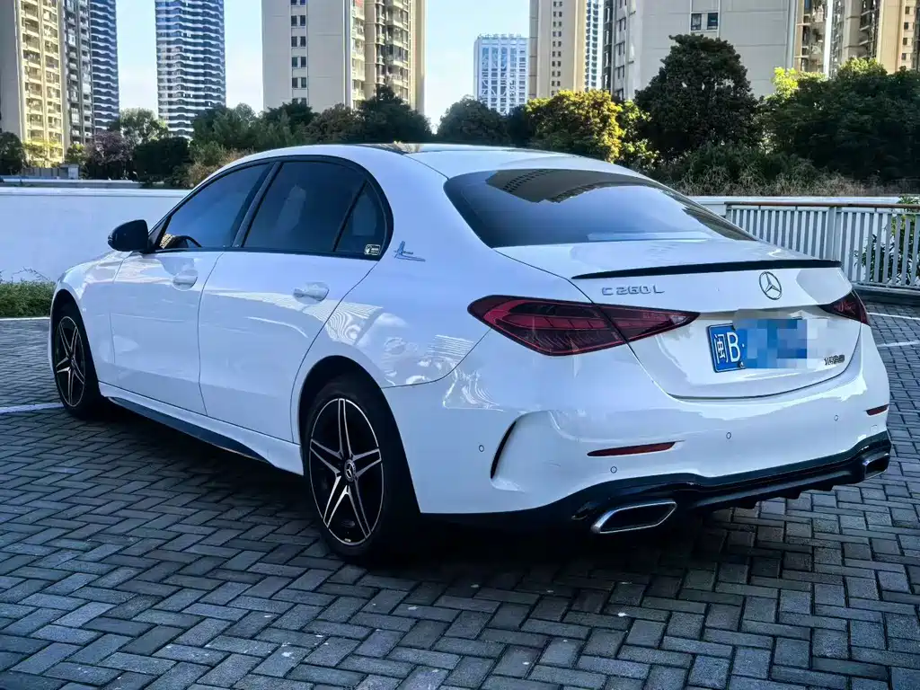 MERCEDES-BENZ C CLASS