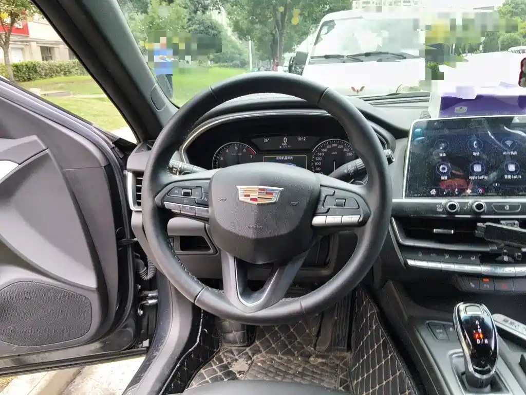 Cadillac CT5 — миниатюра 11