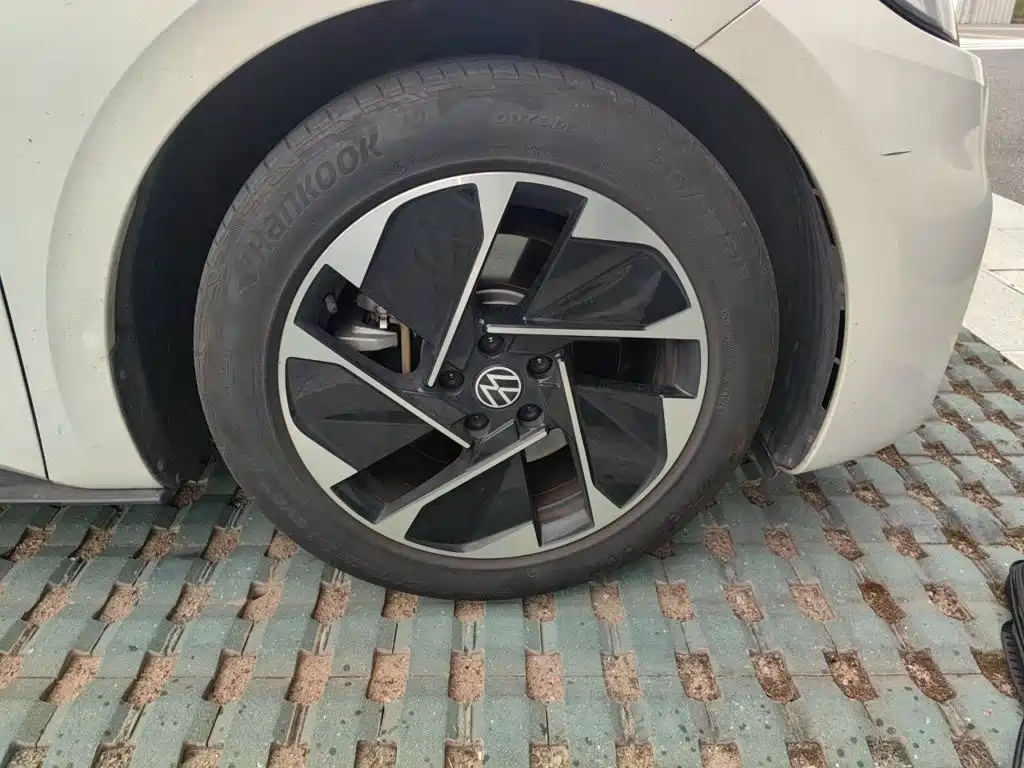 Volkswagen ID.3 — миниатюра 8