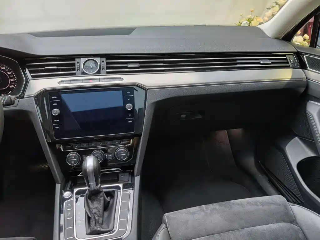 Volkswagen Viloran — миниатюра 9