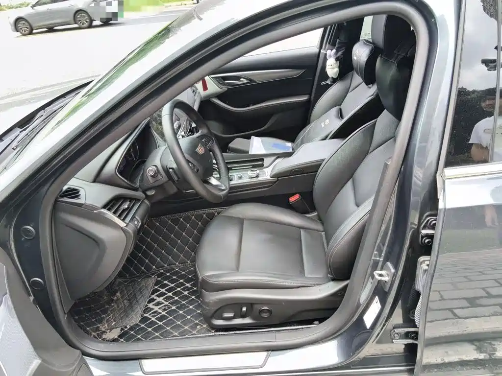 Cadillac CT5 — миниатюра 16