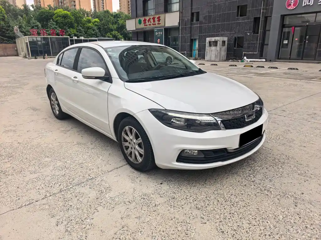 Qoros Qoros 3 — миниатюра 3