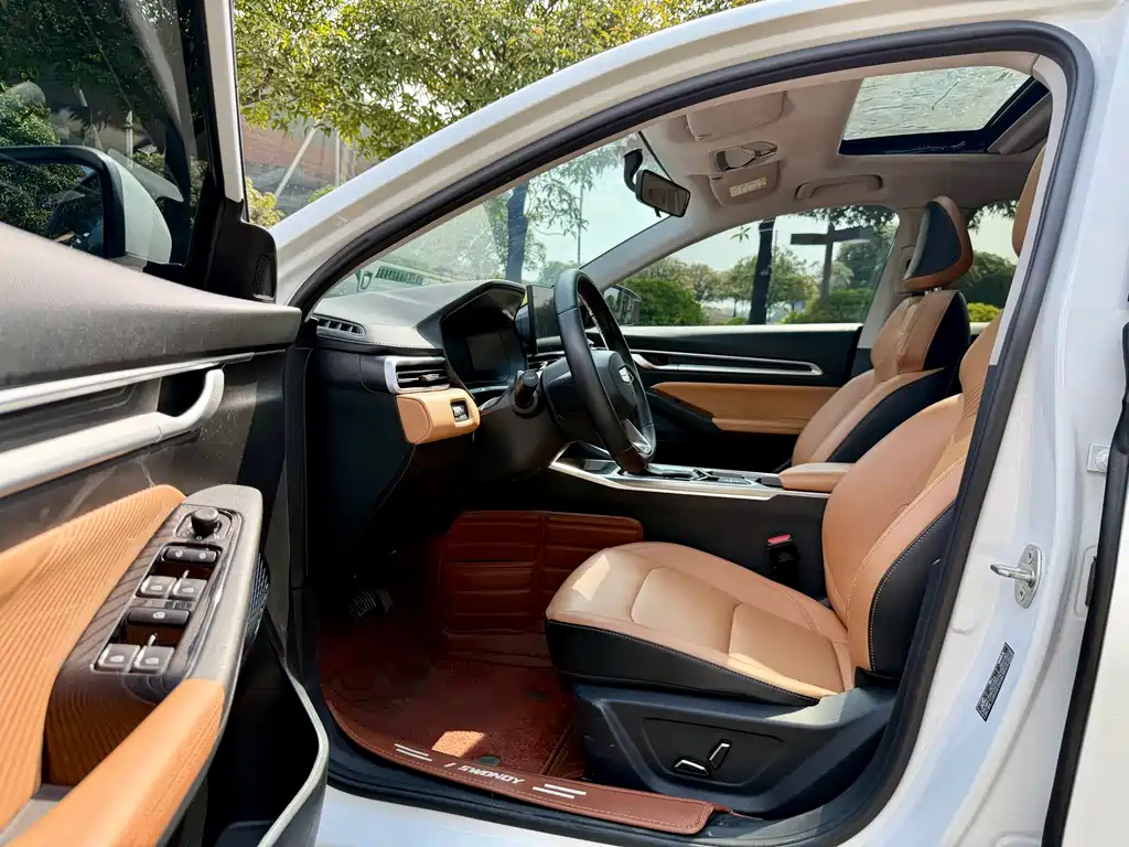 Geely Emgrand — миниатюра 8