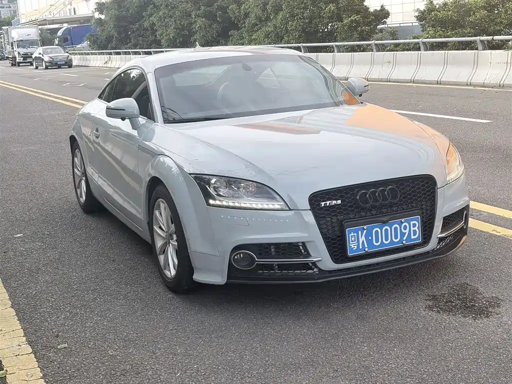 Audi TT 2010 TT 2.0TFSI