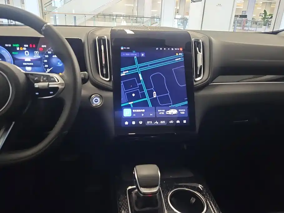 Hongqi Hongqi HS3 PHEV — миниатюра 13