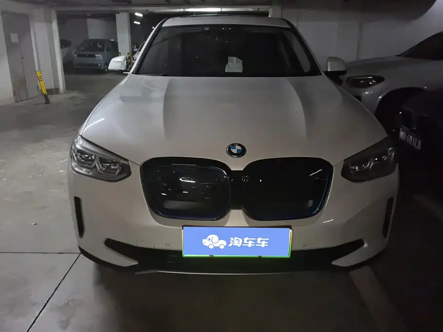 BMW iX3 2021 Lead