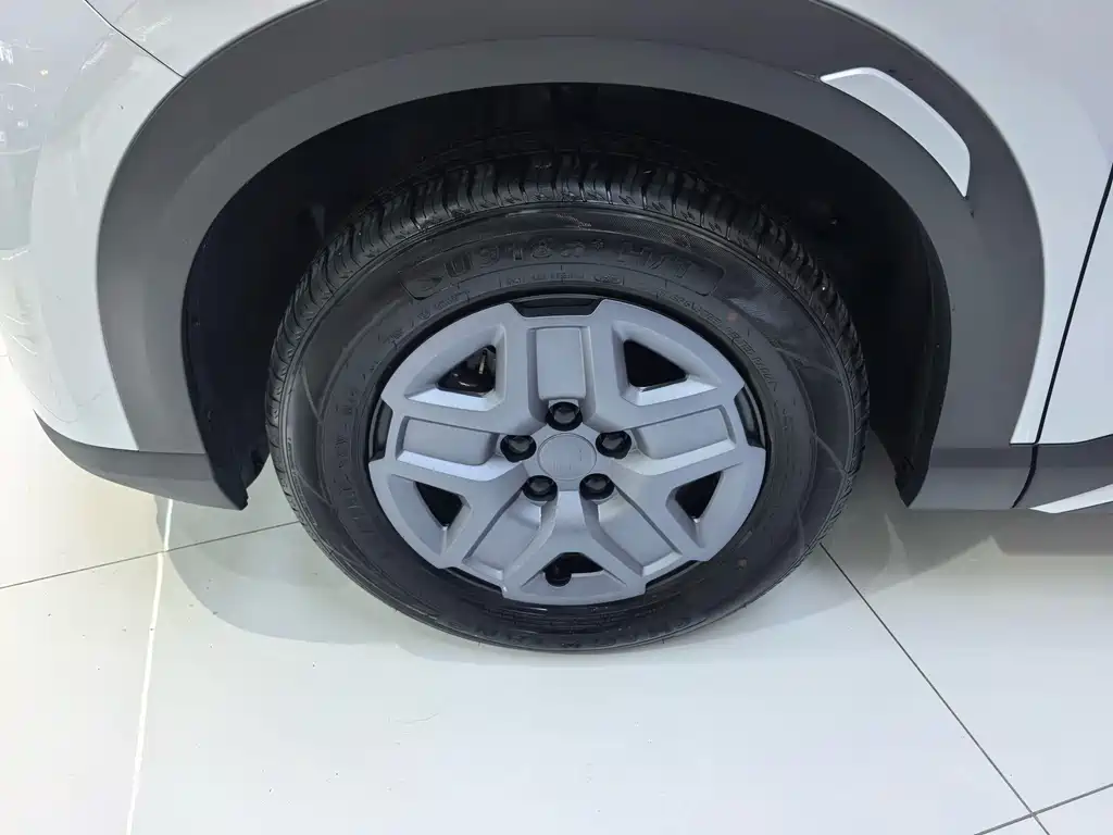 BYD Yuan UP - фото 8