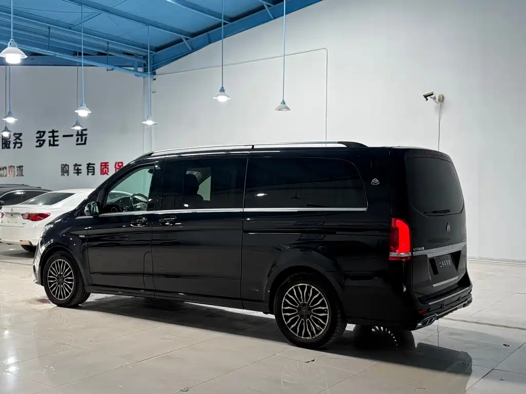Mercedes-Benz V-Class — миниатюра 8