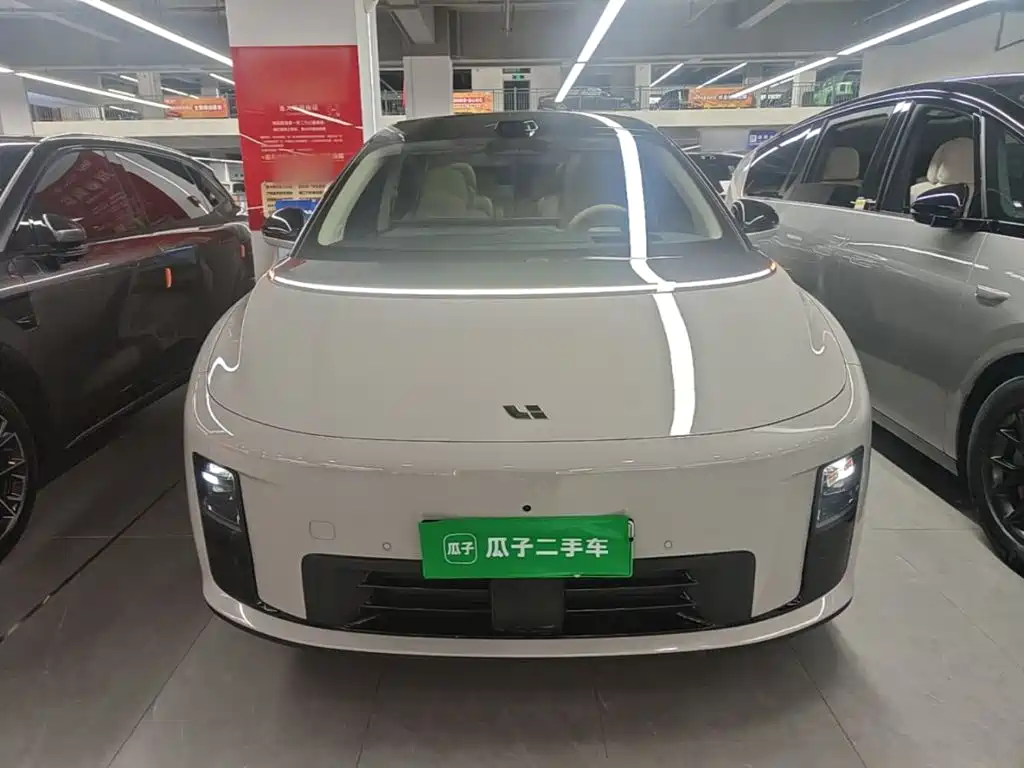 Li Auto Li i8 — миниатюра 3