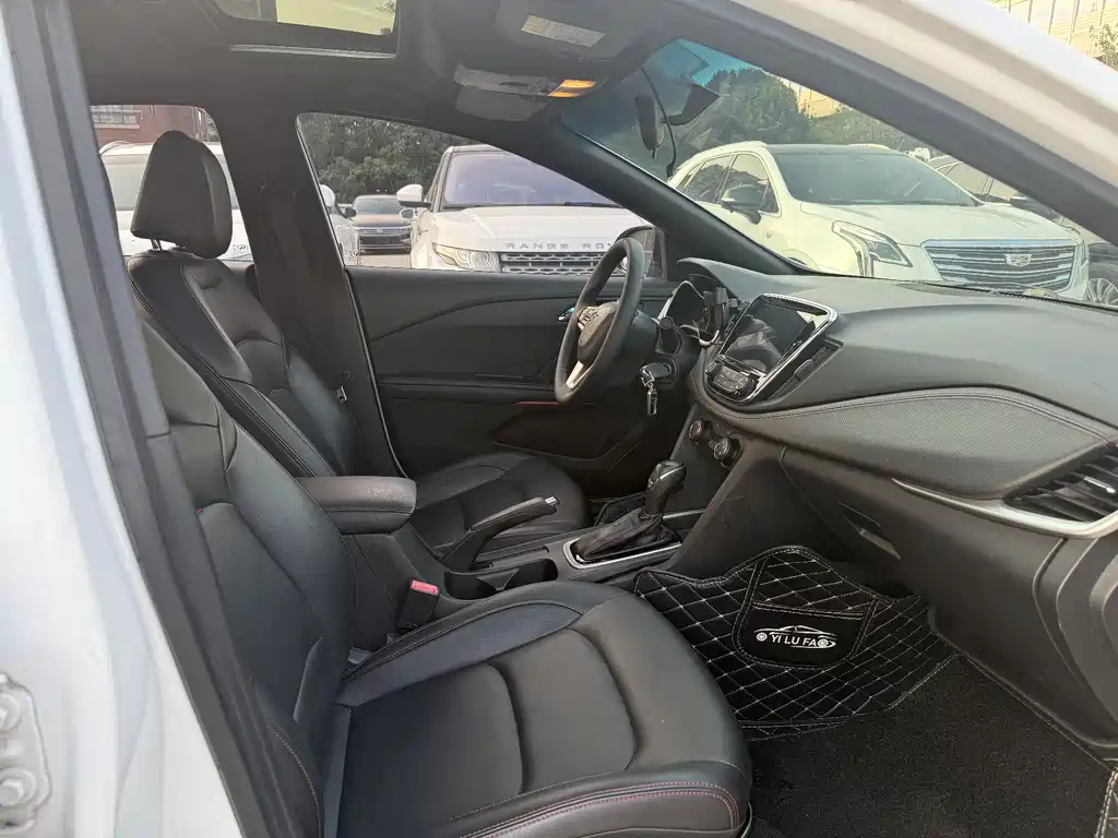 Chevrolet Monza 2019 RS 330T AT VI