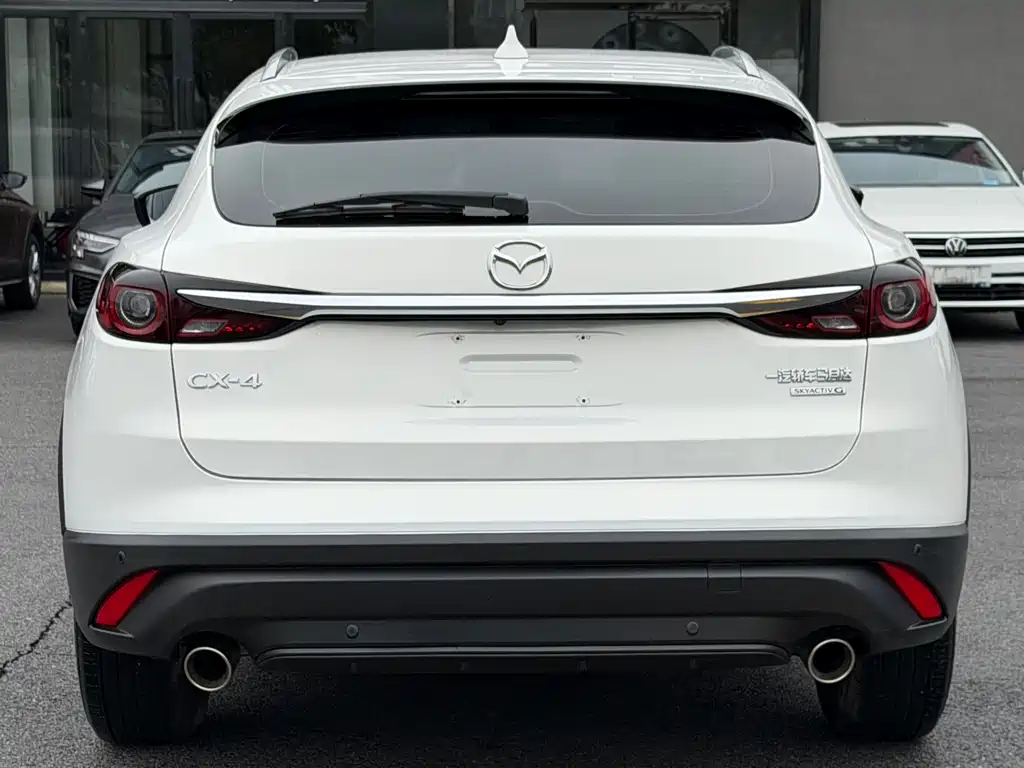 MAZDA CX 4